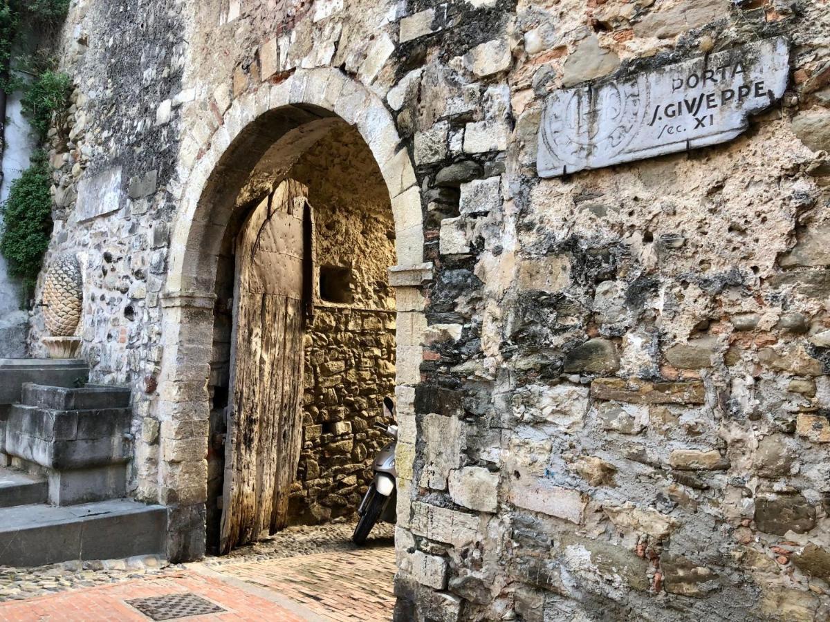 Appartamento ai piedi della Pigna Sanremo Esterno foto