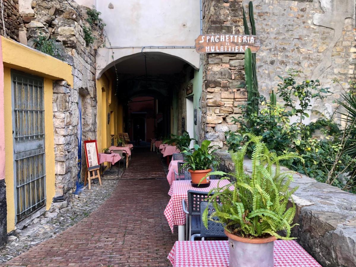 Appartamento ai piedi della Pigna Sanremo Esterno foto