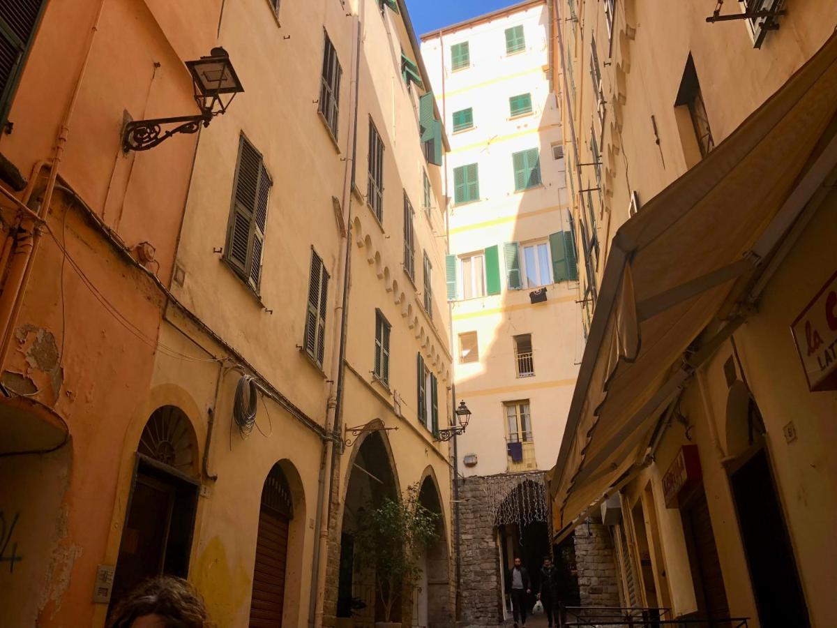 Appartamento ai piedi della Pigna Sanremo Esterno foto