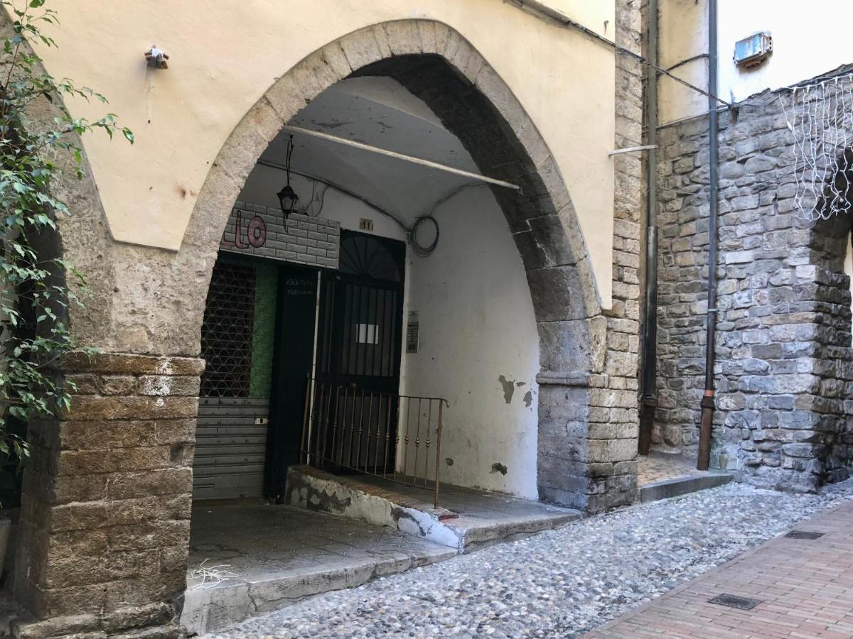 Appartamento ai piedi della Pigna Sanremo Esterno foto
