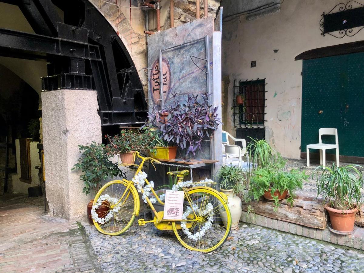 Appartamento ai piedi della Pigna Sanremo Esterno foto