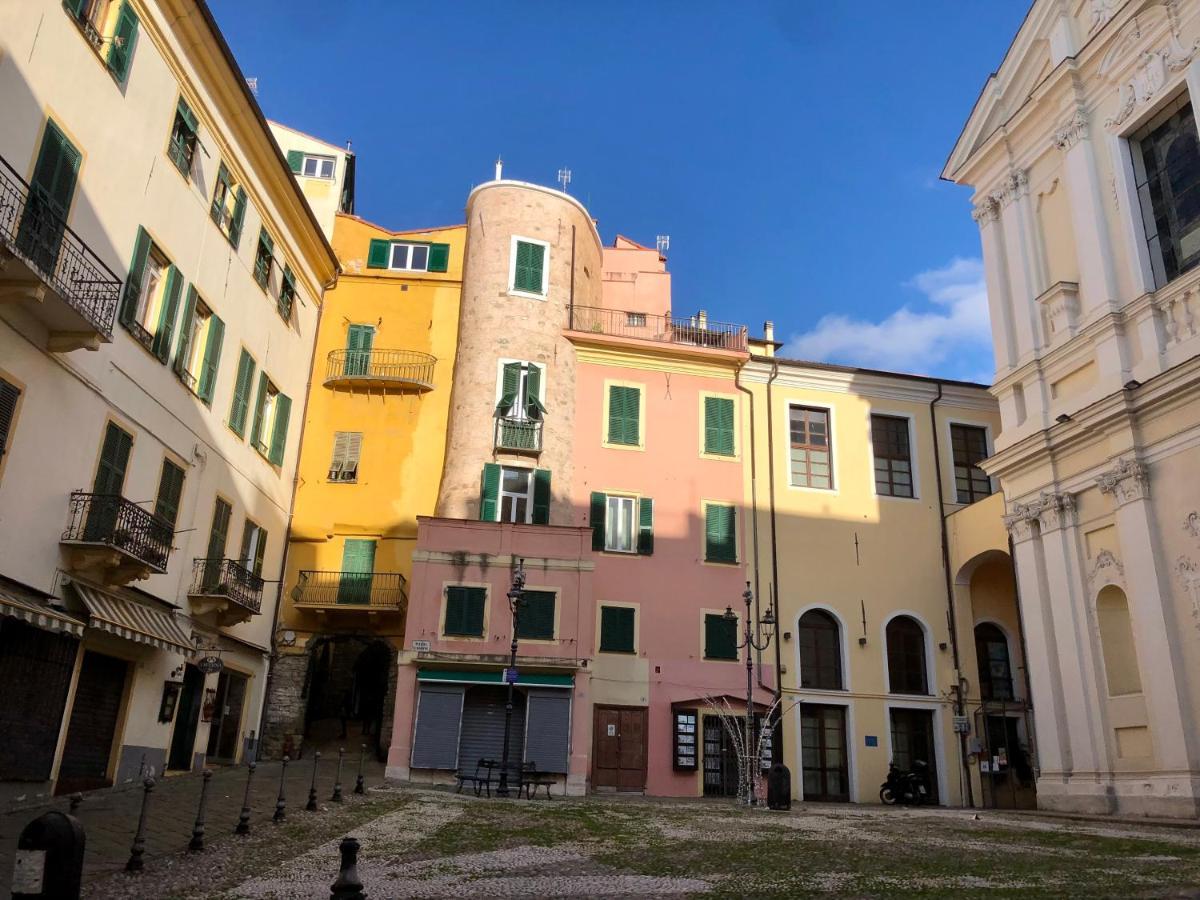 Appartamento ai piedi della Pigna Sanremo Esterno foto