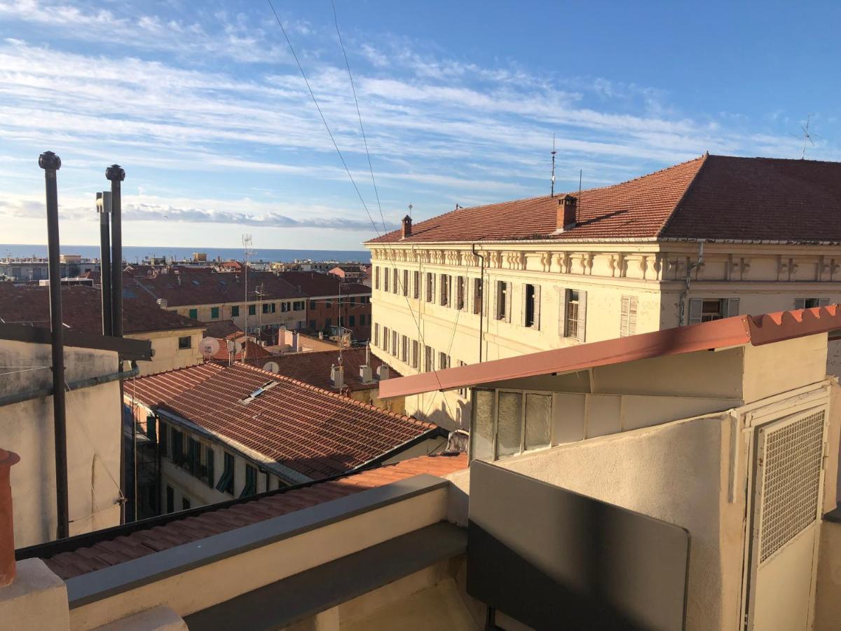 Appartamento ai piedi della Pigna Sanremo Esterno foto