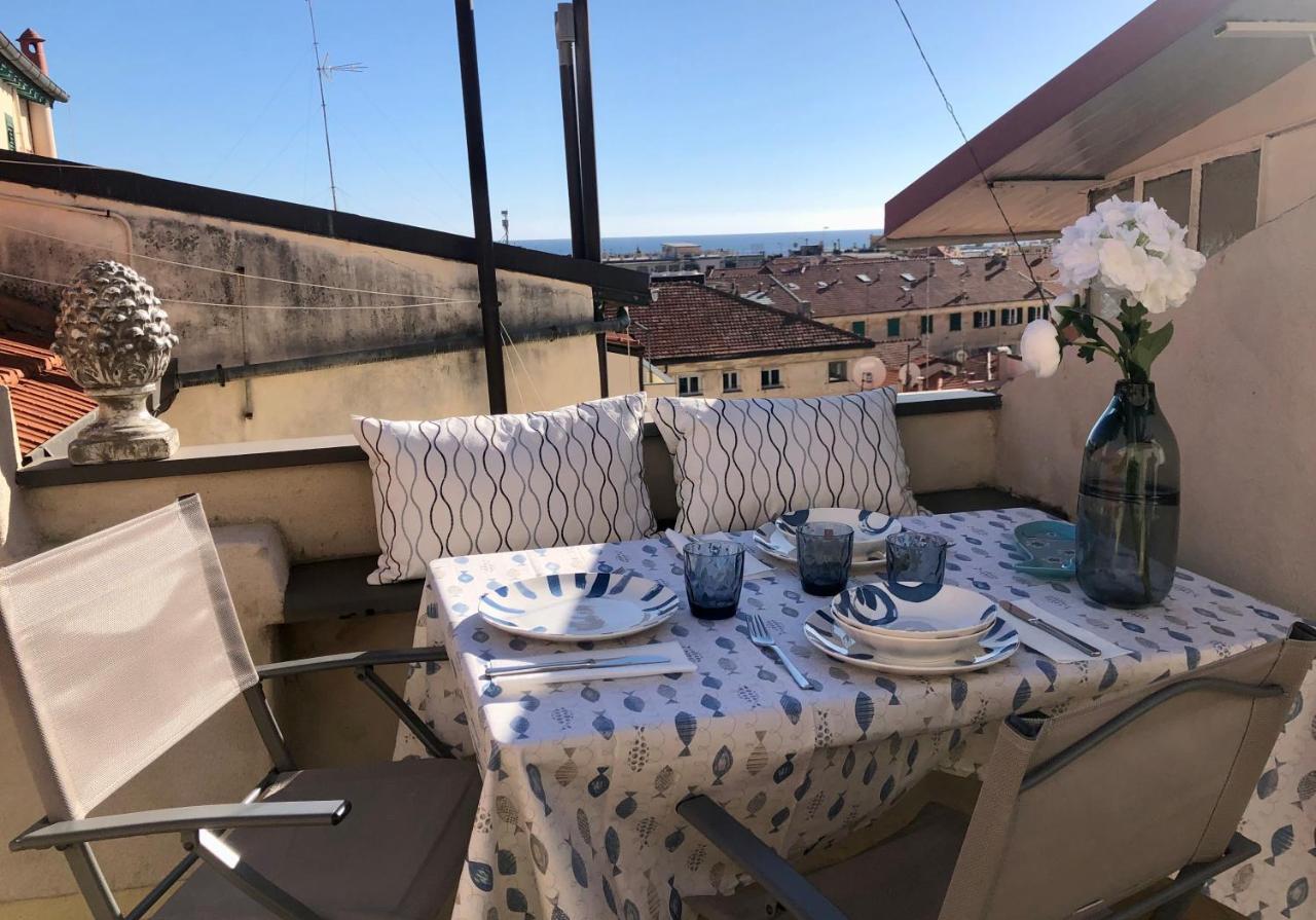 Appartamento ai piedi della Pigna Sanremo Esterno foto
